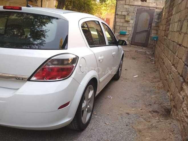 Opel Astra 2007, 133,000 km - 1.8 l - Bakı