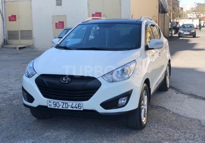 Hyundai ix35 2010, 136,900 km - 2.0 l - Quba