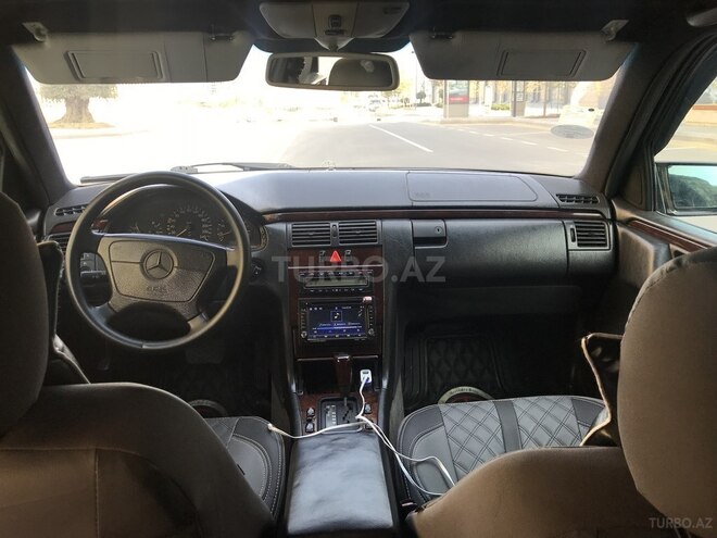 Mercedes E 200 1996, 356,000 km - 2.0 l - Bakı