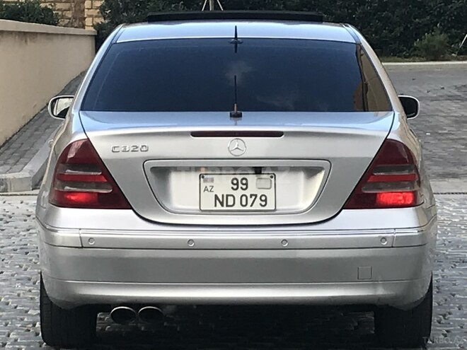 Mercedes C 320 2001, 325,000 km - 3.2 l - Bakı