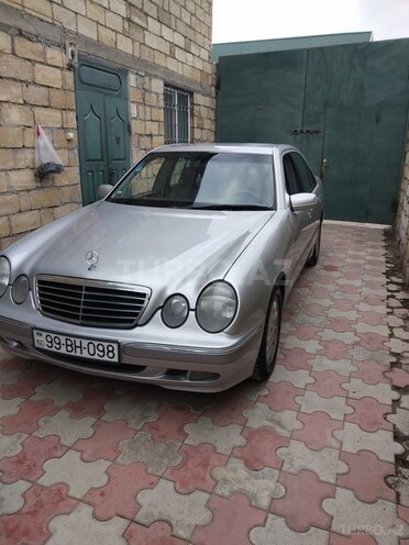 Mercedes E 240 2000, 340,000 km - 2.2 l - Bərdə