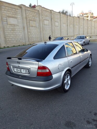 Opel Vectra 1997, 295,050 km - 2.0 l - Bakı