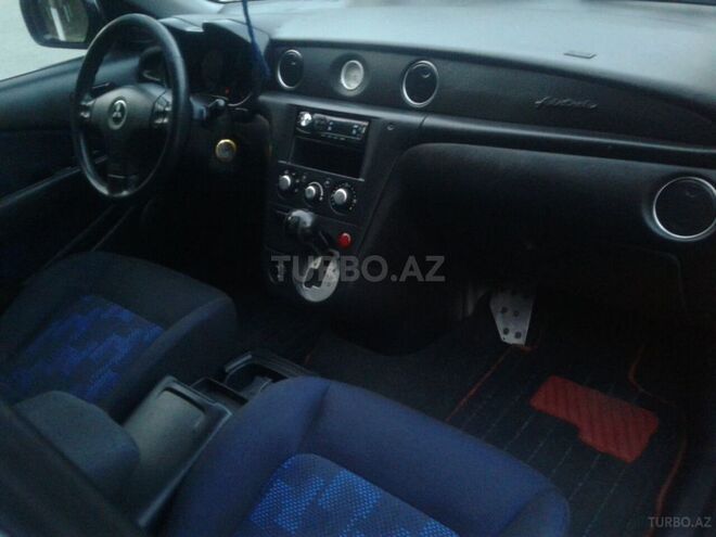 Mitsubishi Airtrek 2003, 175,000 km - 2.0 l - Sumqayıt