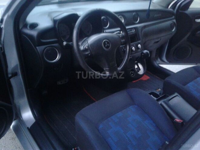 Mitsubishi Airtrek 2003, 175,000 km - 2.0 l - Sumqayıt