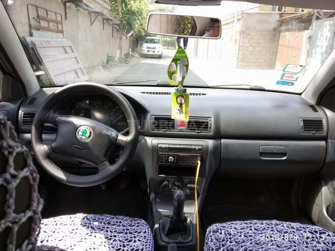 Skoda Octavia 2004, 255,000 km - 1.8 l - Bakı