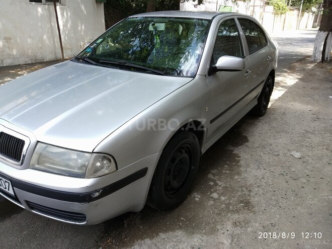 Skoda Octavia 2004, 255,000 km - 1.8 l - Bakı
