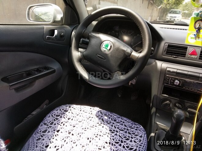 Skoda Octavia 2004, 255,000 km - 1.8 l - Bakı