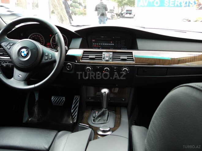 BMW 530 2006, 45,000 km - 3.0 l - Bakı