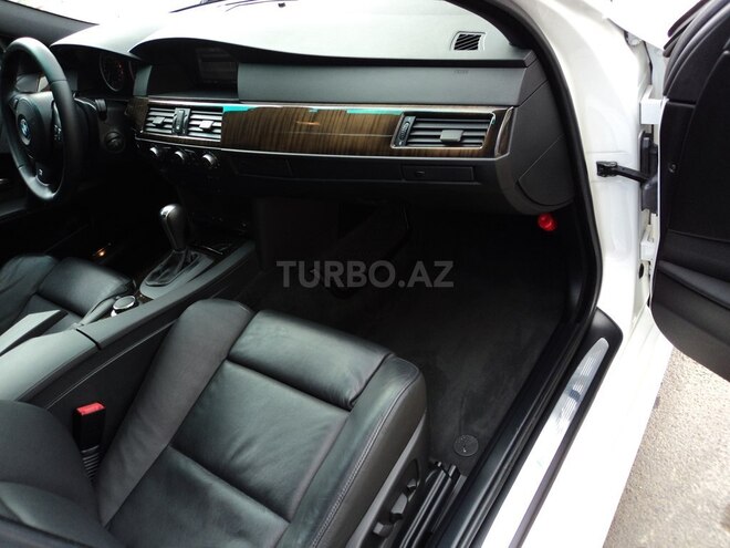 BMW 530 2006, 45,000 km - 3.0 l - Bakı