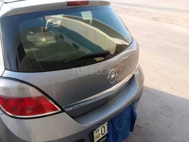 Opel Astra 2005, 245,000 km - 1.8 л - Bakı