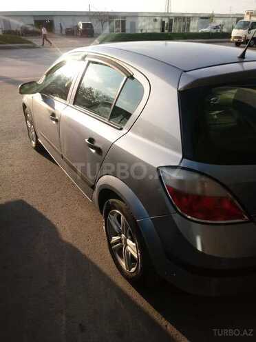 Opel Astra 2005, 245,000 km - 1.8 л - Bakı