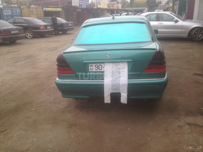 Mercedes C 240 1998, 345,674 km - 2.4 l - Bakı