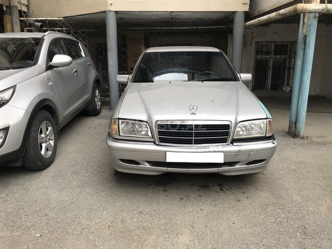 Mercedes C 200 1997, 280,000 km - 2.0 l - Bakı