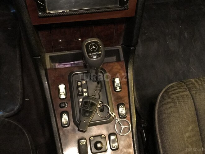 Mercedes C 200 1997, 280,000 km - 2.0 l - Bakı
