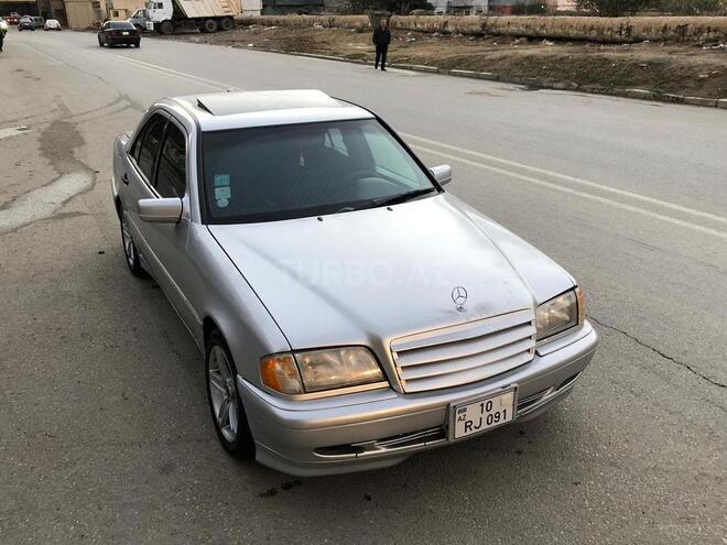 Mercedes C 240 1999, 185,800 km - 2.8 л - Sumqayıt