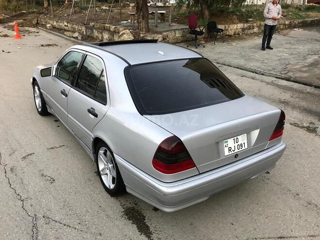 Mercedes C 240 1999, 185,800 km - 2.8 л - Sumqayıt
