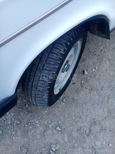 LADA (VAZ) 2106 2001, 310,988 km - 1.6 l - Salyan