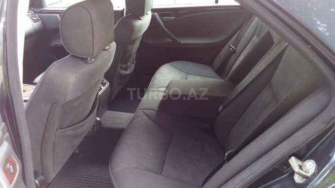 Mercedes E 220 2000, 327,563 km - 2.2 л - Bakı