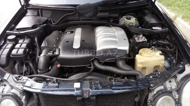 Mercedes E 220 2000, 327,563 km - 2.2 л - Bakı