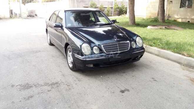 Mercedes E 220 2000, 327,563 km - 2.2 л - Bakı