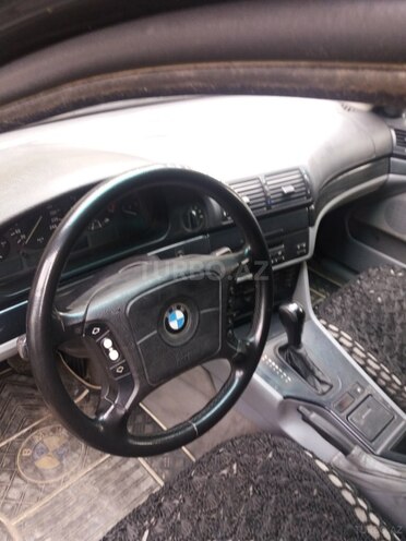 BMW 523 1996, 405,000 km - 2.5 l - Bakı