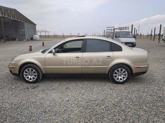 Volkswagen Passat 2001, 221,471 km - 1.8 l - Bakı