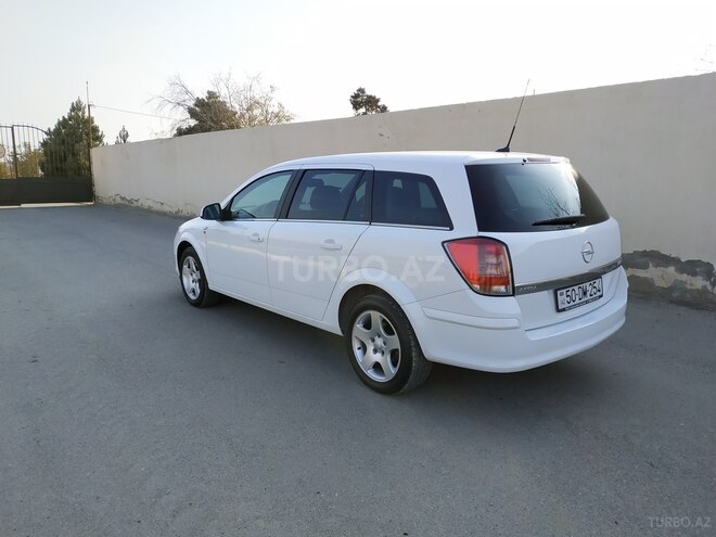 Opel Astra 2010, 158,000 km - 1.7 l - Sumqayıt
