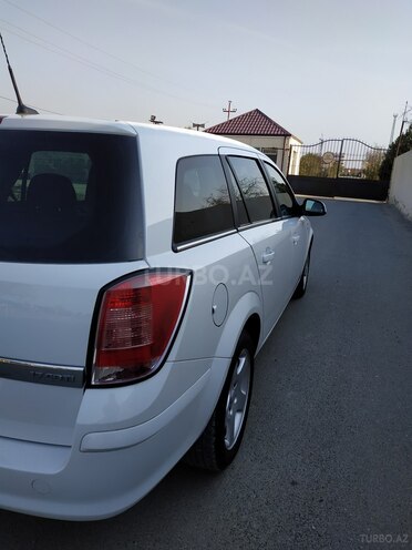 Opel Astra 2010, 158,000 km - 1.7 l - Sumqayıt