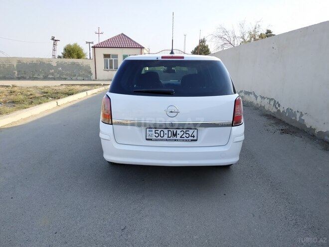 Opel Astra 2010, 158,000 km - 1.7 l - Sumqayıt