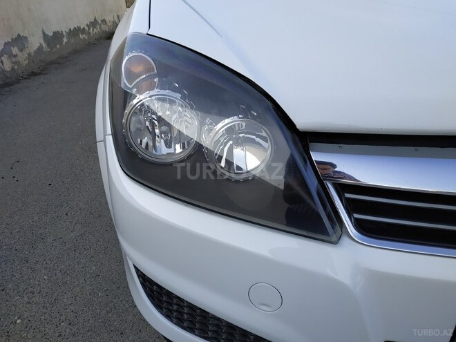 Opel Astra 2010, 158,000 km - 1.7 l - Sumqayıt