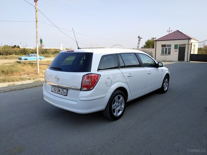 Opel Astra 2010, 158,000 km - 1.7 l - Sumqayıt