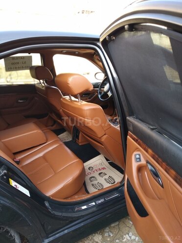 BMW 528 1999, 318,000 km - 2.8 l - Bakı