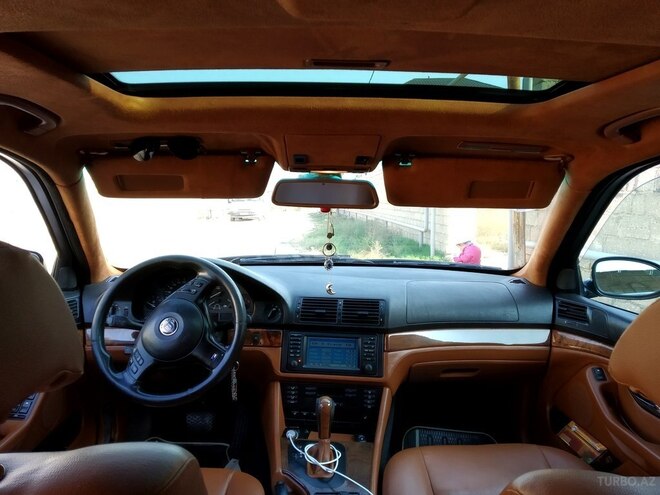 BMW 528 1999, 318,000 km - 2.8 l - Bakı