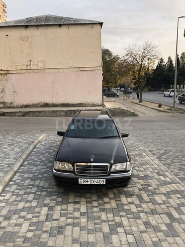 Mercedes C 200 1998, 240,000 km - 2.0 l - Bakı