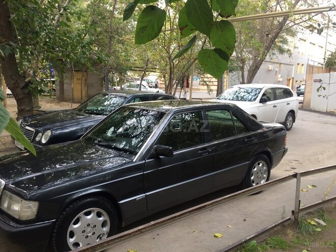 Mercedes 190 1993, 467,000 km - 2.0 l - Bakı
