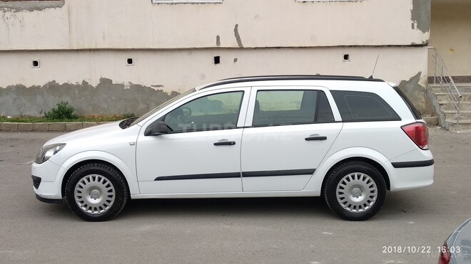 Opel Astra 2006, 191,500 km - 1.3 l - Bakı
