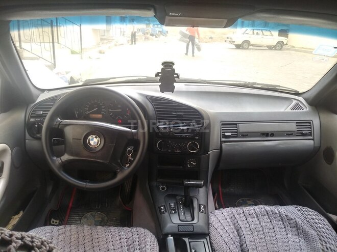 BMW 318 1994, 390,000 km - 1.8 l - Bakı