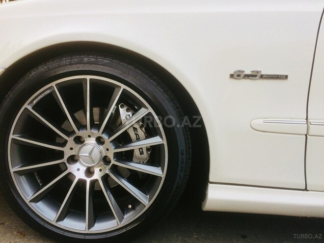Mercedes E 320 2003, 236,000 km - 3.2 l - Bakı