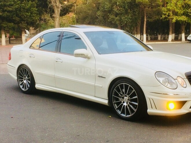 Mercedes E 320 2003, 236,000 km - 3.2 l - Bakı