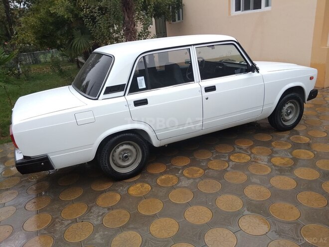 LADA (VAZ) 2107 2011, 148,500 km - 1.6 l - Ucar
