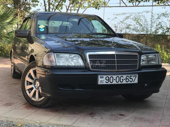 Mercedes C 220 2000, 282,058 km - 2.2 l - Bakı