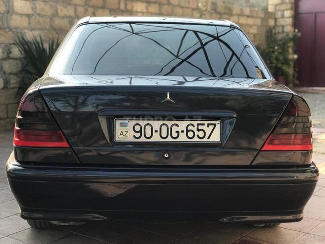 Mercedes C 220 2000, 282,058 km - 2.2 l - Bakı