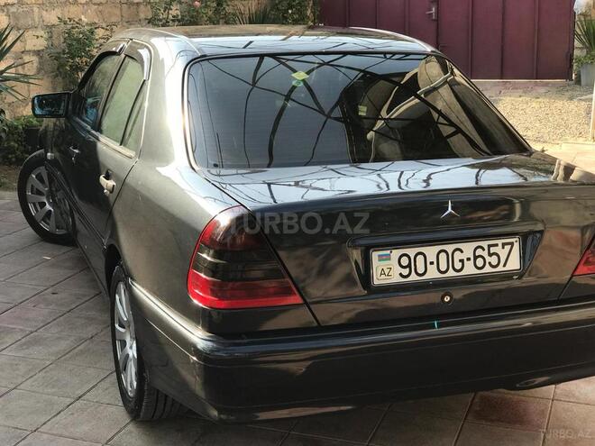 Mercedes C 220 2000, 282,058 km - 2.2 l - Bakı
