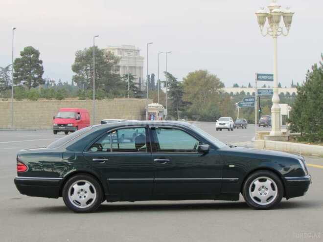 Mercedes E 240 1997, 289,070 km - 2.4 l - Gəncə