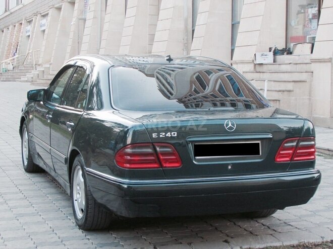 Mercedes E 240 1997, 289,070 km - 2.4 l - Gəncə