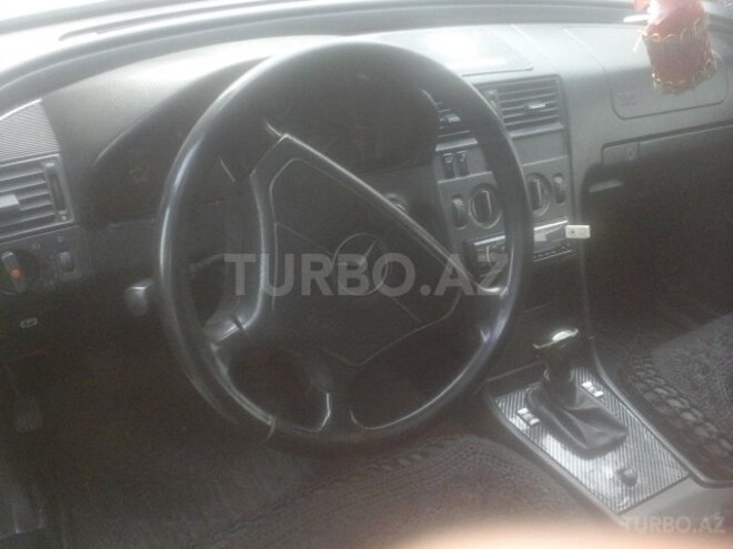Mercedes C 220 1993, 310,000 km - 2.2 l - Bakı