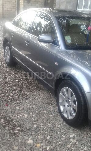 Volkswagen Passat 2001, 145,000 km - 1.8 l - Ağcabədi
