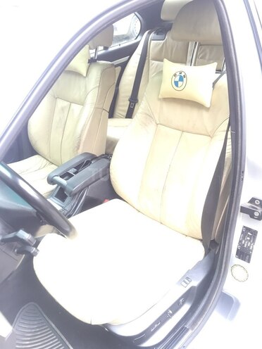 BMW 535 2001, 330,000 km - 3.5 l - Bakı