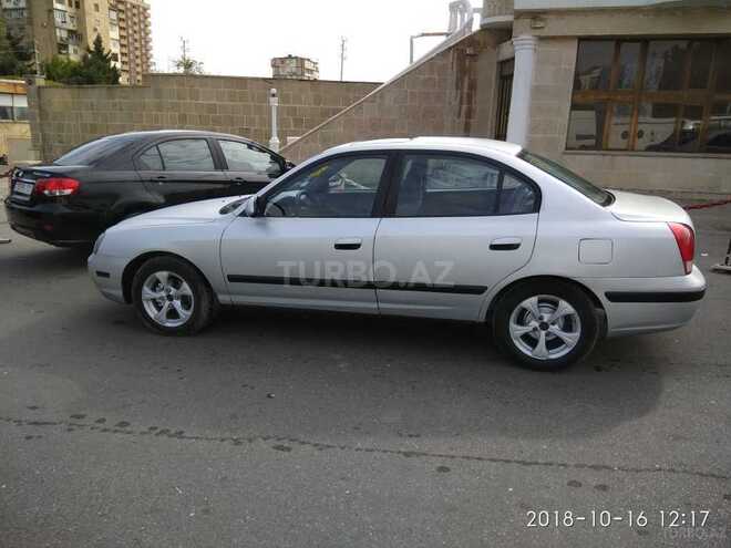 Hyundai Elantra 2001, 250,000 km - 2.0 l - Bakı