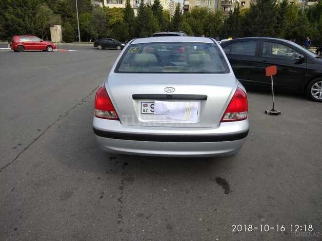 Hyundai Elantra 2001, 250,000 km - 2.0 l - Bakı